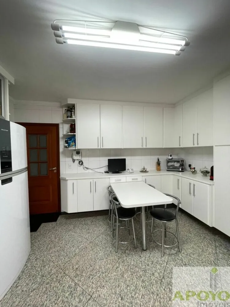 Casa, 3 quartos, 245 m² - Foto 2