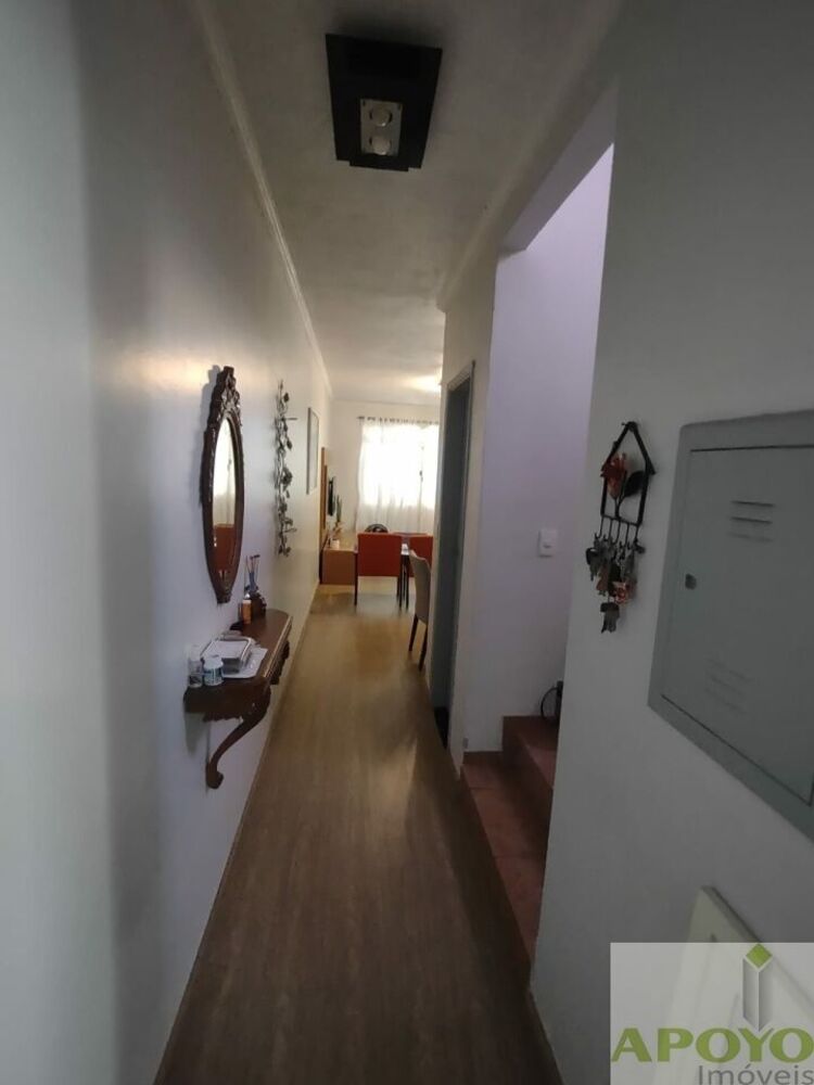 Casa à venda com 3 quartos, 170m² - Foto 1