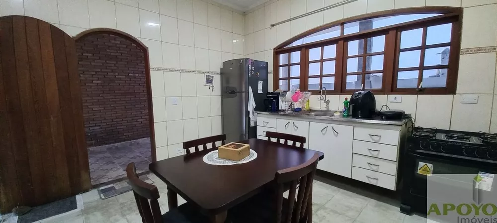 Casa, 3 quartos, 256 m² - Foto 12