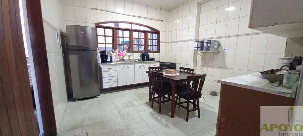 Casa, 3 quartos, 256 m² - Foto 15
