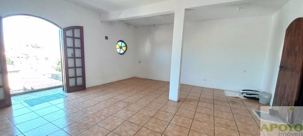 Casa, 3 quartos, 256 m² - Foto 1