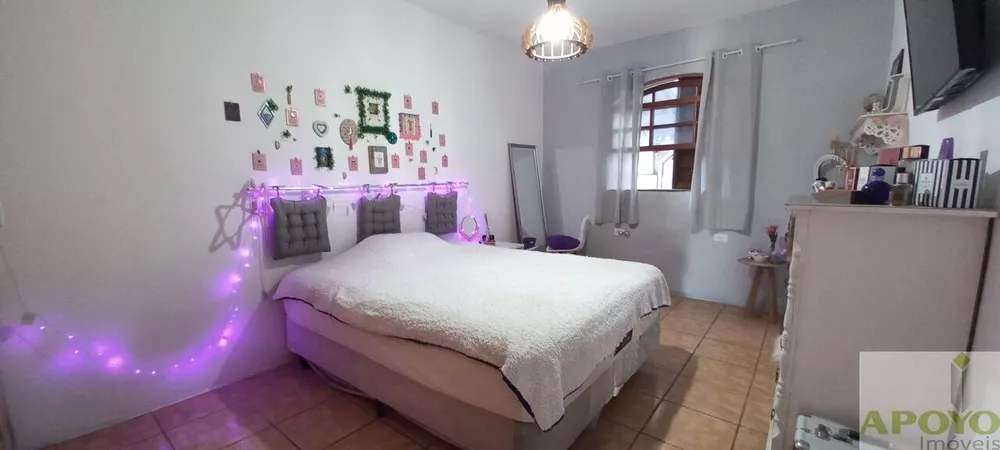 Casa, 3 quartos, 256 m² - Foto 3