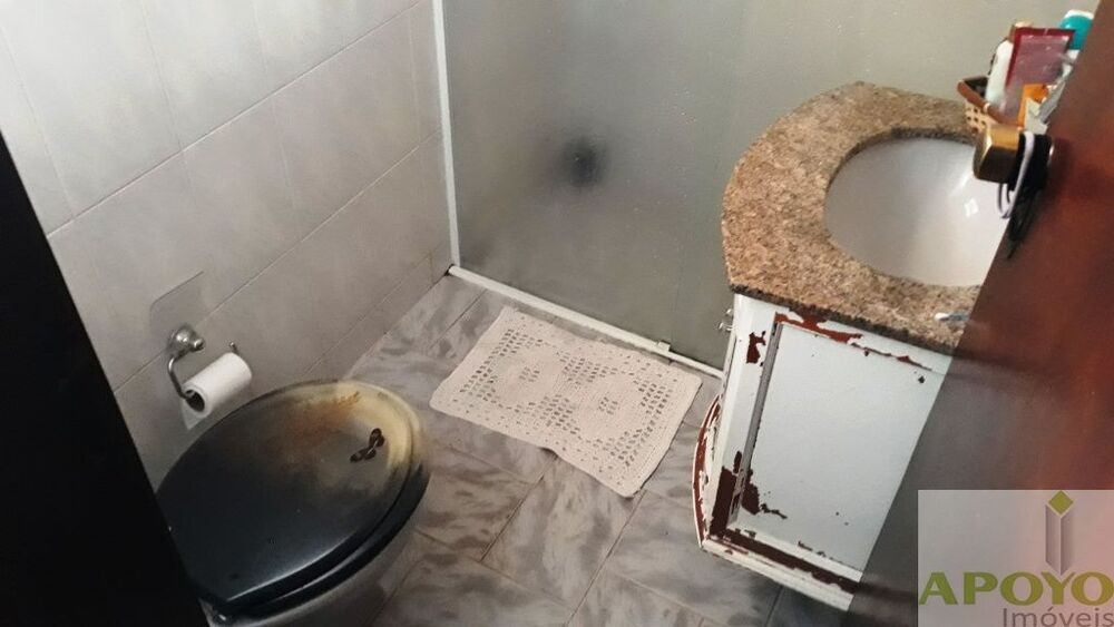 Casa, 4 quartos, 190 m² - Foto 1