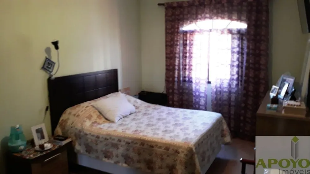 Casa, 4 quartos, 190 m² - Foto 2