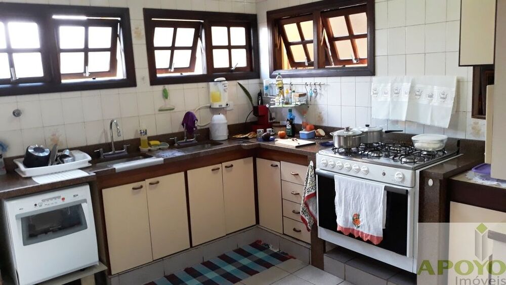 Casa, 4 quartos, 190 m² - Foto 3