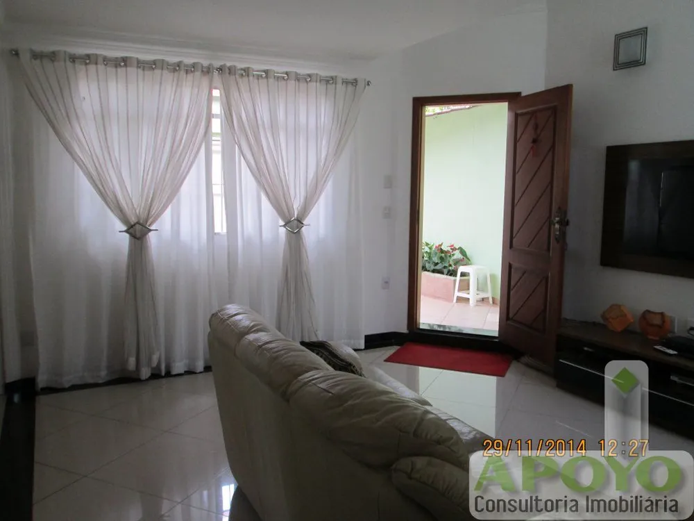 Casa, 3 quartos, 160 m² - Foto 3