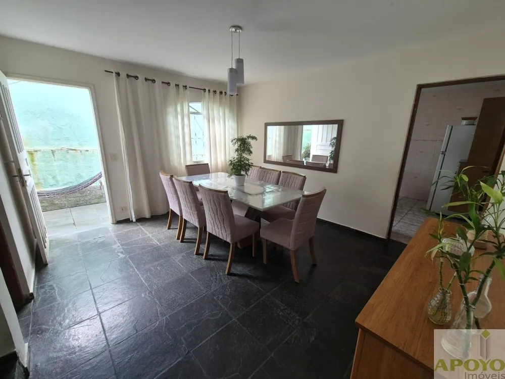Casa, 3 quartos, 216 m² - Foto 3
