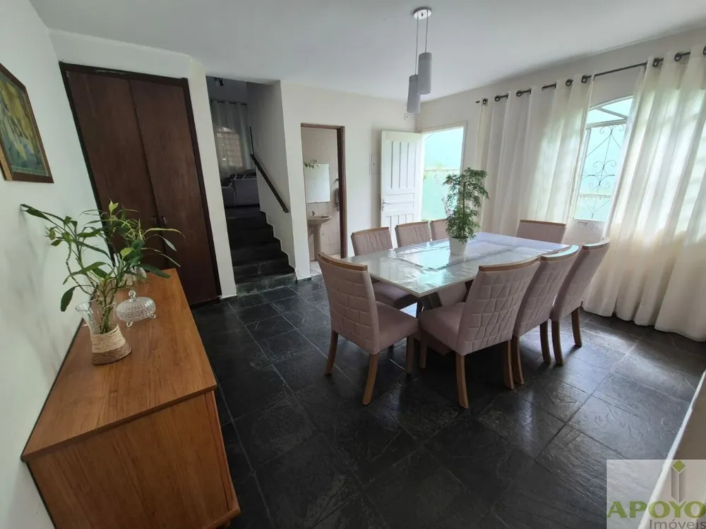 Casa, 3 quartos, 216 m² - Foto 4