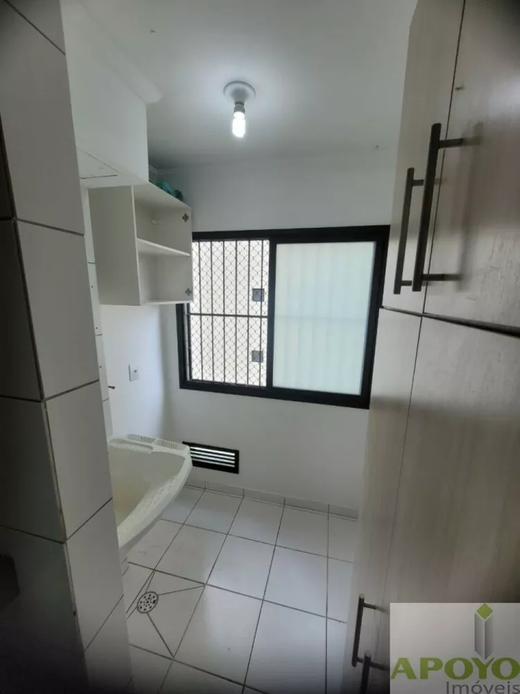 Apartamento à venda com 3 quartos, 65m² - Foto 11