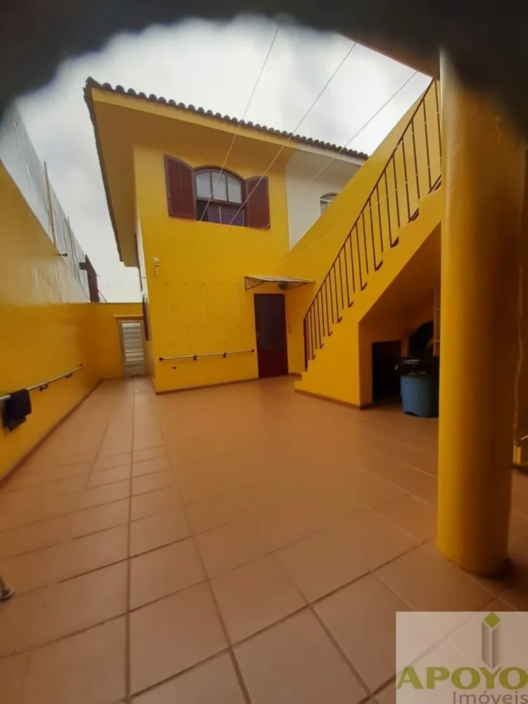 Casa, 2 quartos, 142 m² - Foto 2
