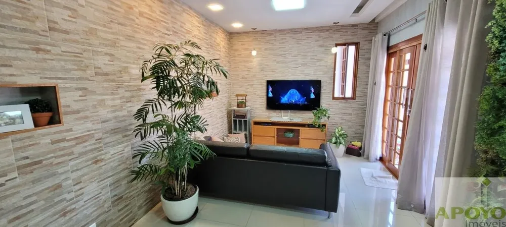 Casa, 3 quartos, 210 m² - Foto 2