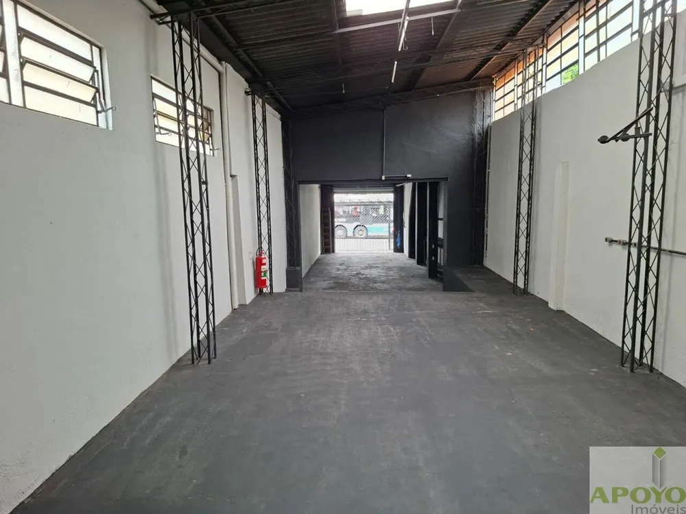 Depósito-Galpão, 130 m² - Foto 1