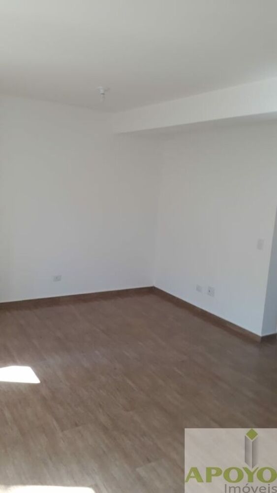 Casa à venda com 2 quartos, 100m² - Foto 4