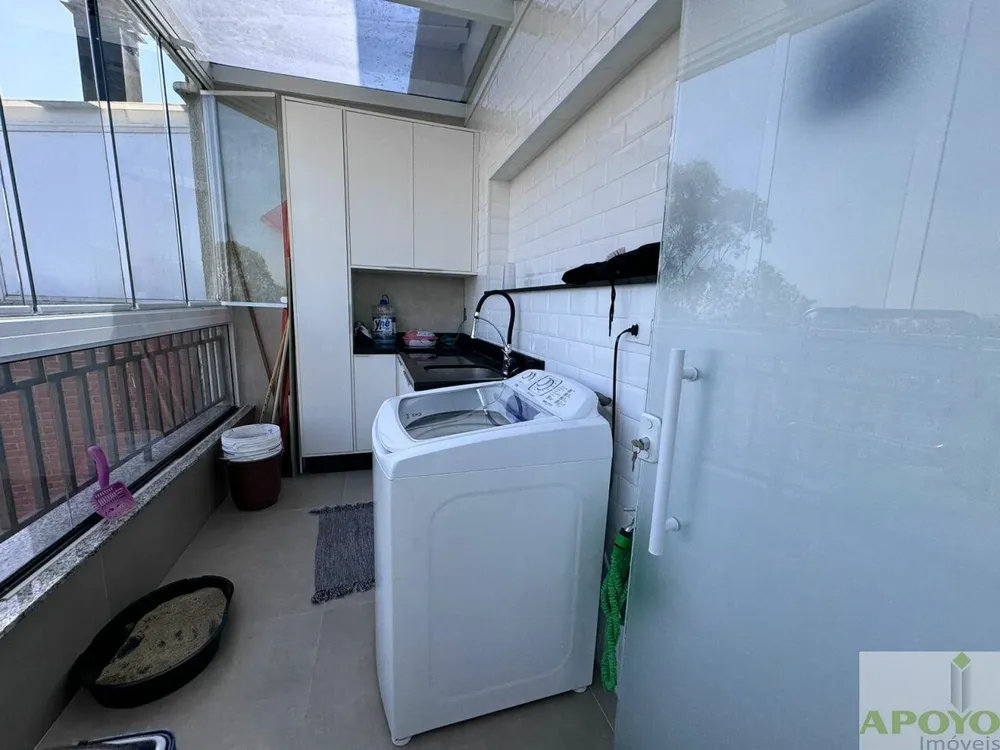 Apartamento, 3 quartos, 200 m² - Foto 1