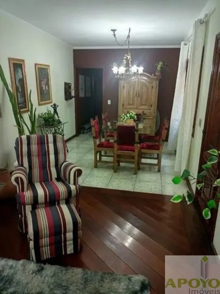 Casa, 3 quartos, 130 m² - Foto 2