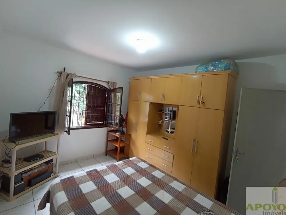 Casa, 4 quartos, 172 m² - Foto 1