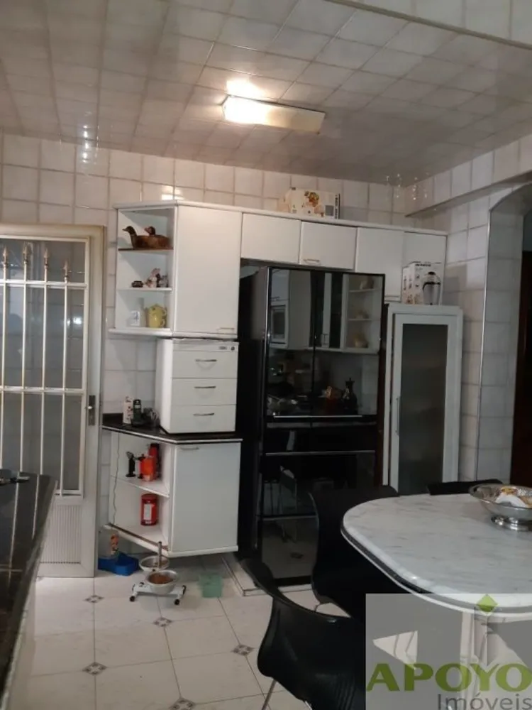 Casa, 4 quartos, 250 m² - Foto 12