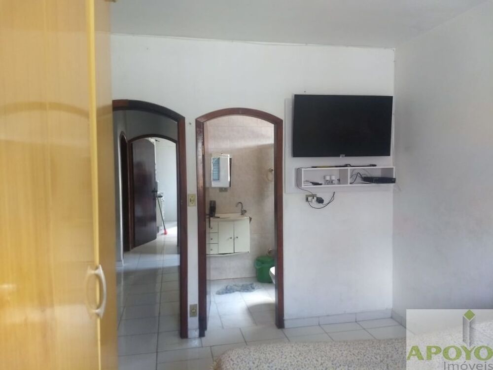 Casa, 4 quartos, 185 m² - Foto 2