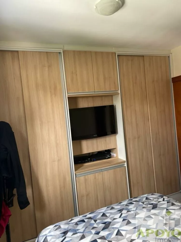 Casa à venda com 2 quartos, 69m² - Foto 5