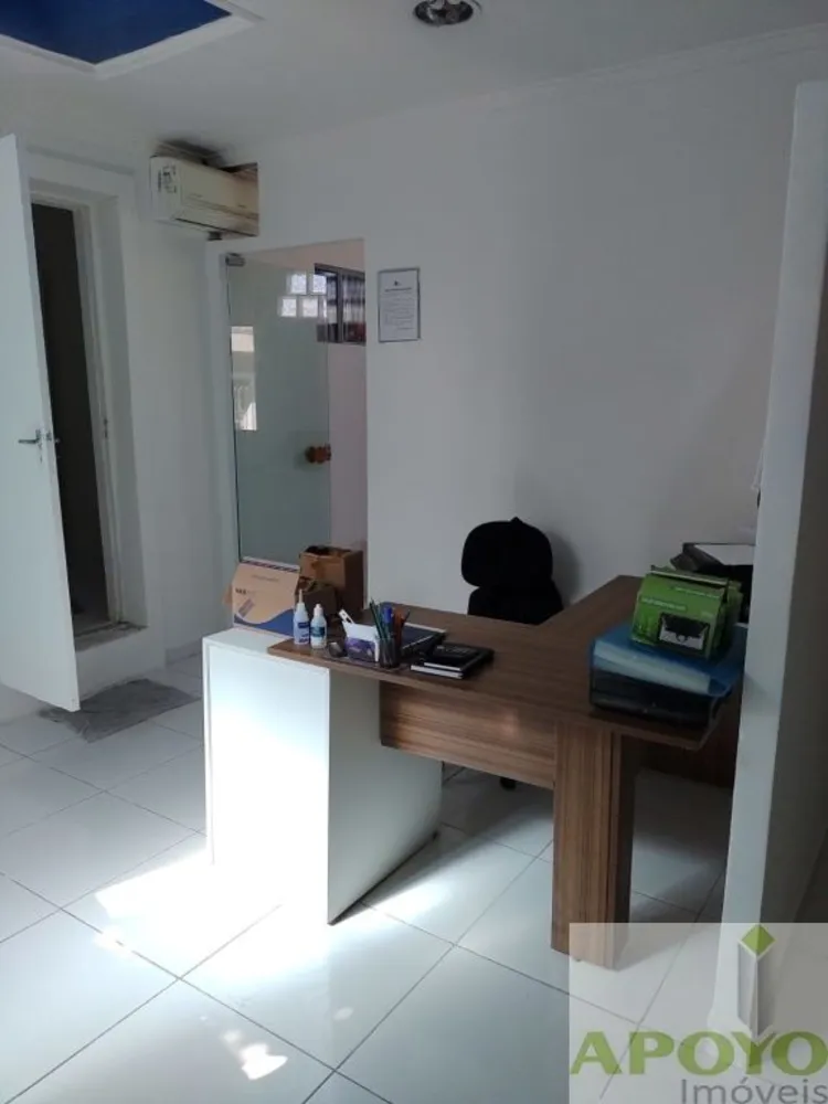 Casa, 5 quartos, 240 m² - Foto 1