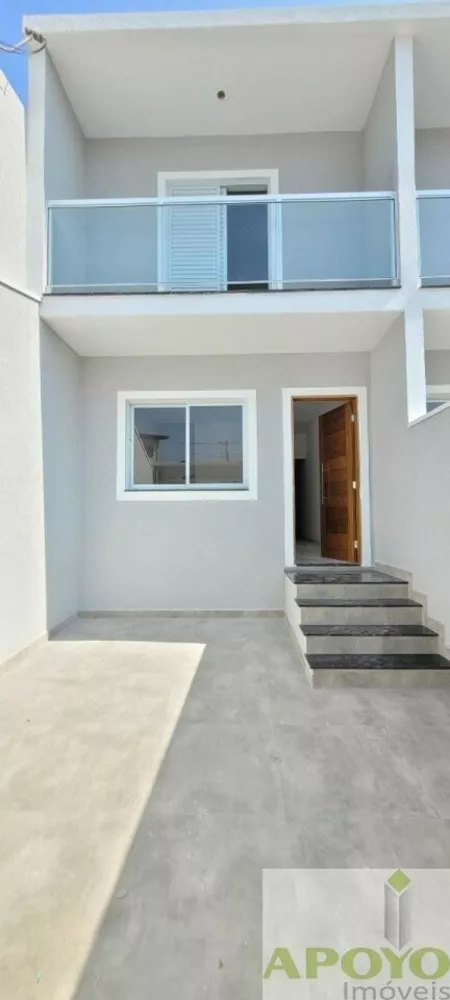 Casa à venda com 2 quartos, 82m² - Foto 2