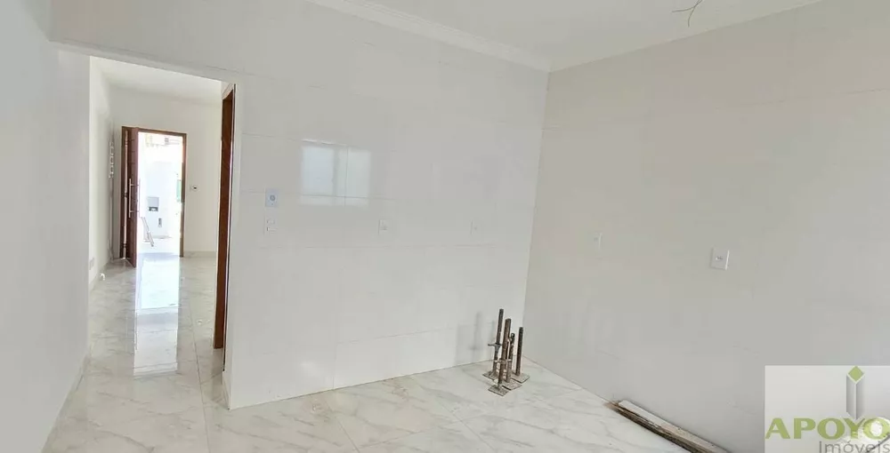 Casa à venda com 2 quartos, 82m² - Foto 8