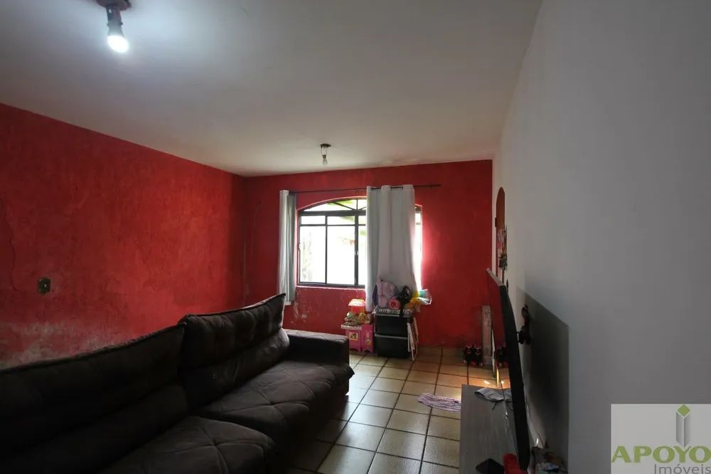 Casa, 2 quartos, 232 m² - Foto 1
