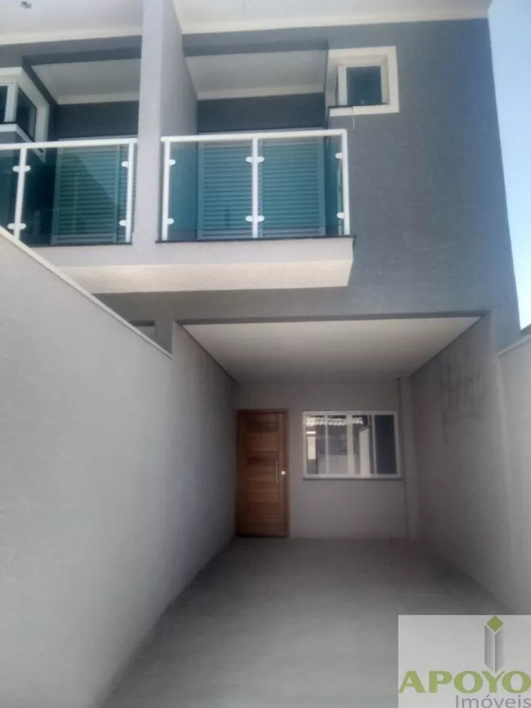 Casa à venda com 3 quartos, 110m² - Foto 1