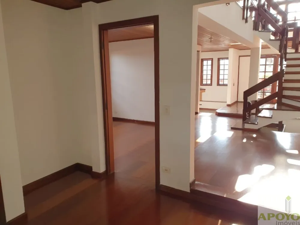 Casa, 3 quartos, 286 m² - Foto 8