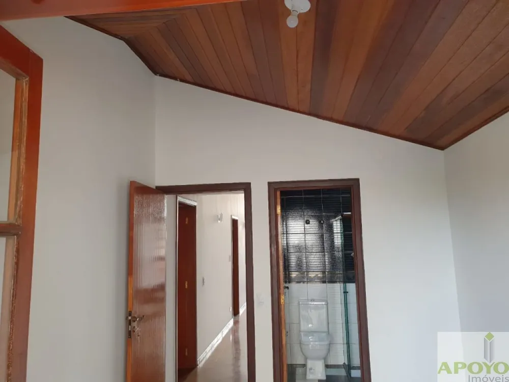 Casa, 3 quartos, 286 m² - Foto 2