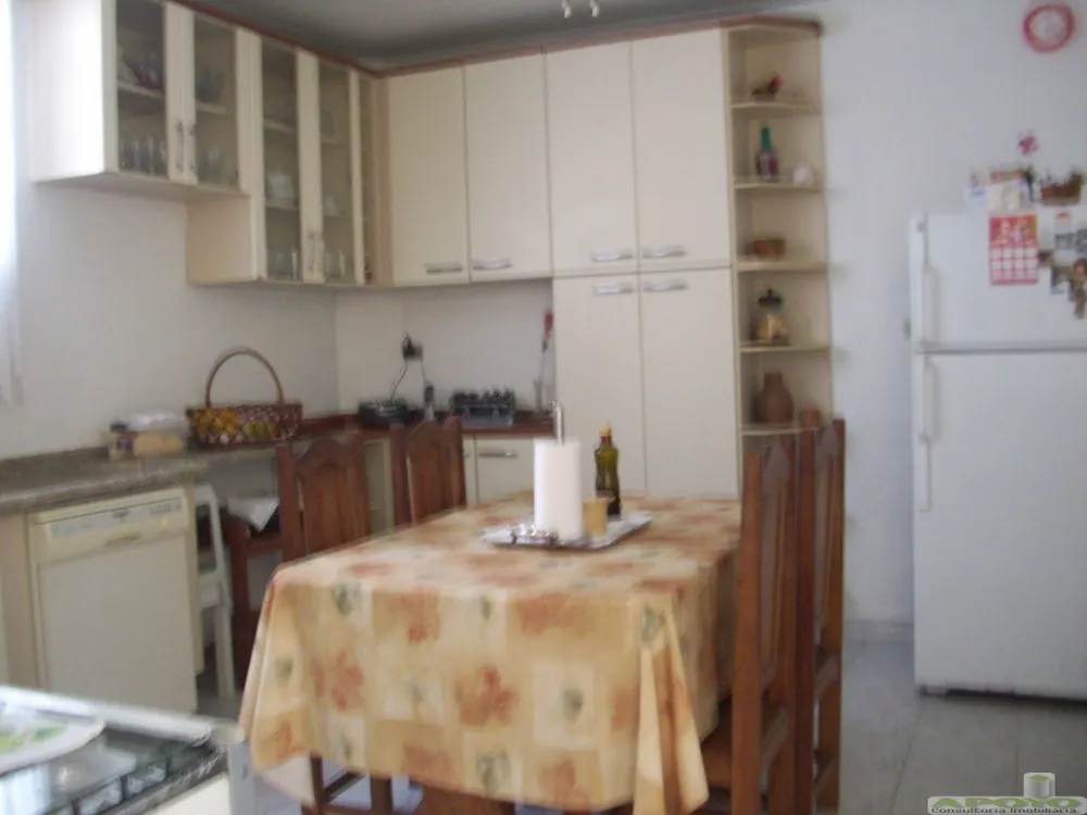Casa, 3 quartos, 140 m² - Foto 3