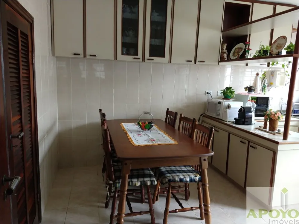 Casa, 4 quartos, 300 m² - Foto 9