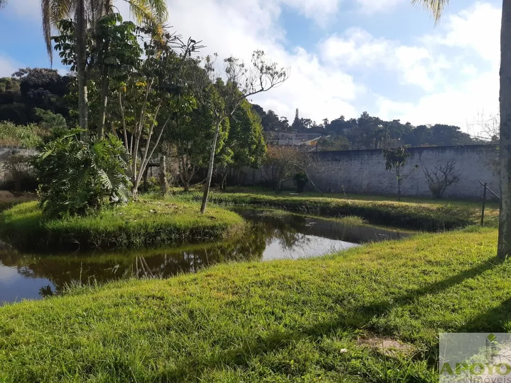 Chácara à venda com 3 quartos, 200m² - Foto 16