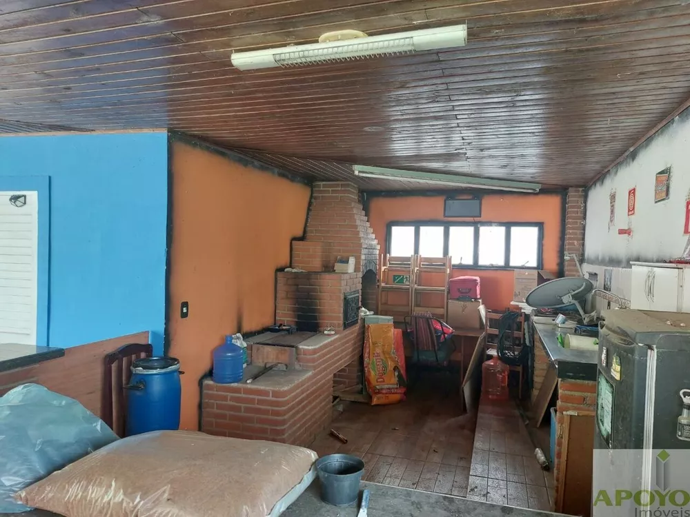 Chácara à venda com 3 quartos, 200m² - Foto 15