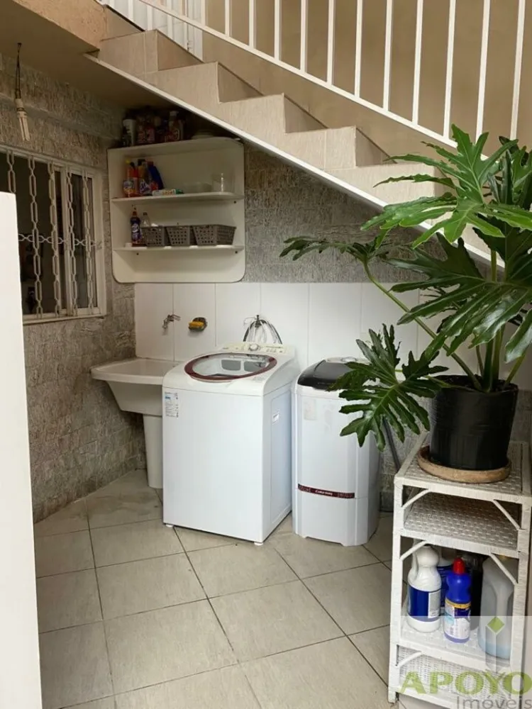 Casa, 3 quartos, 198 m² - Foto 1