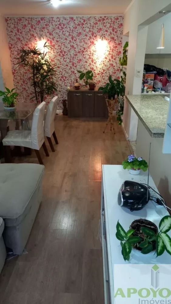 Apartamento à venda com 2 quartos, 69m² - Foto 3