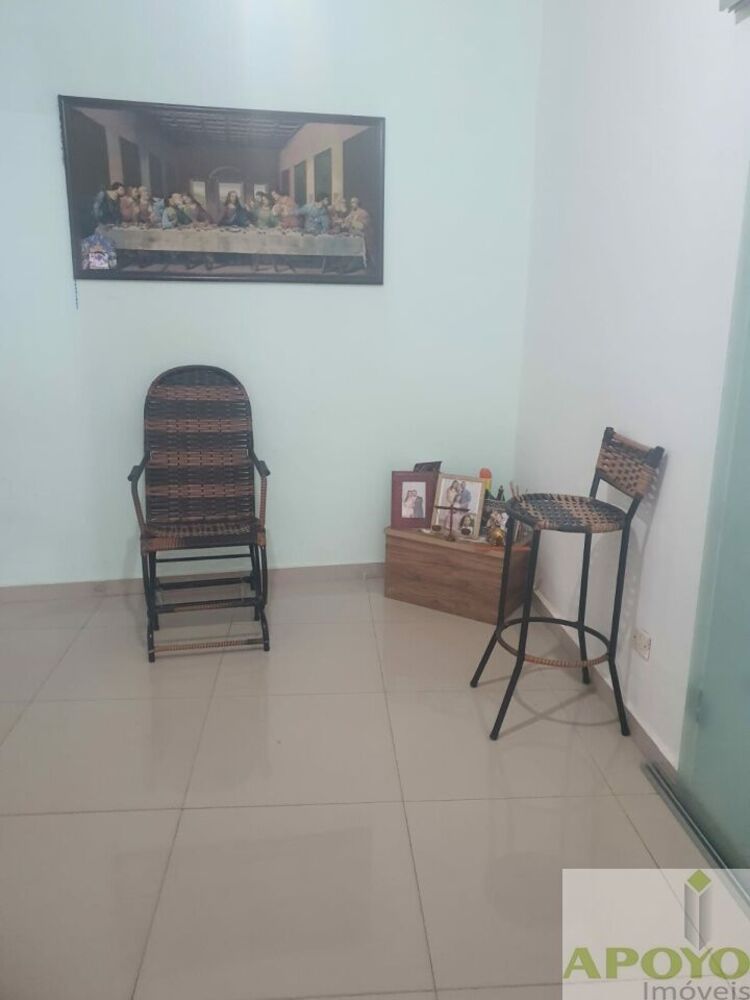 Casa, 3 quartos, 200 m² - Foto 3