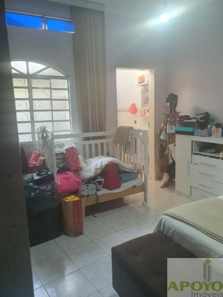 Casa, 3 quartos, 200 m² - Foto 13