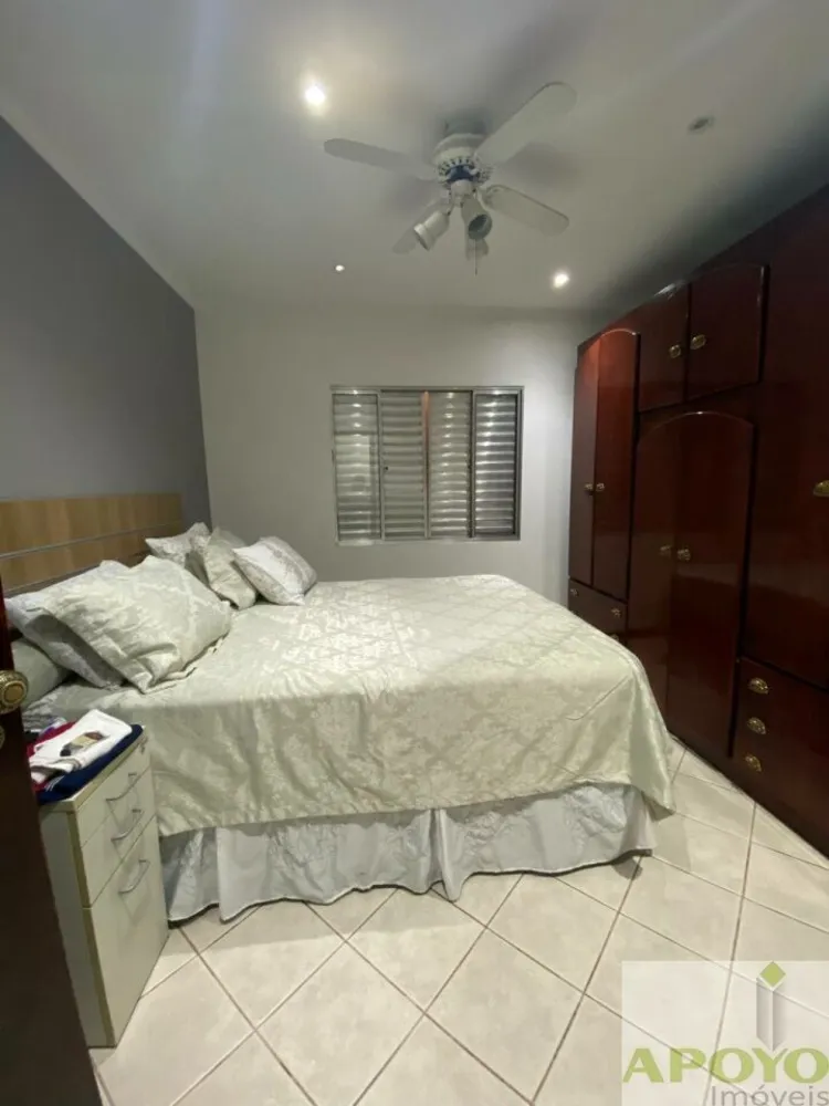 Casa, 3 quartos, 220 m² - Foto 14