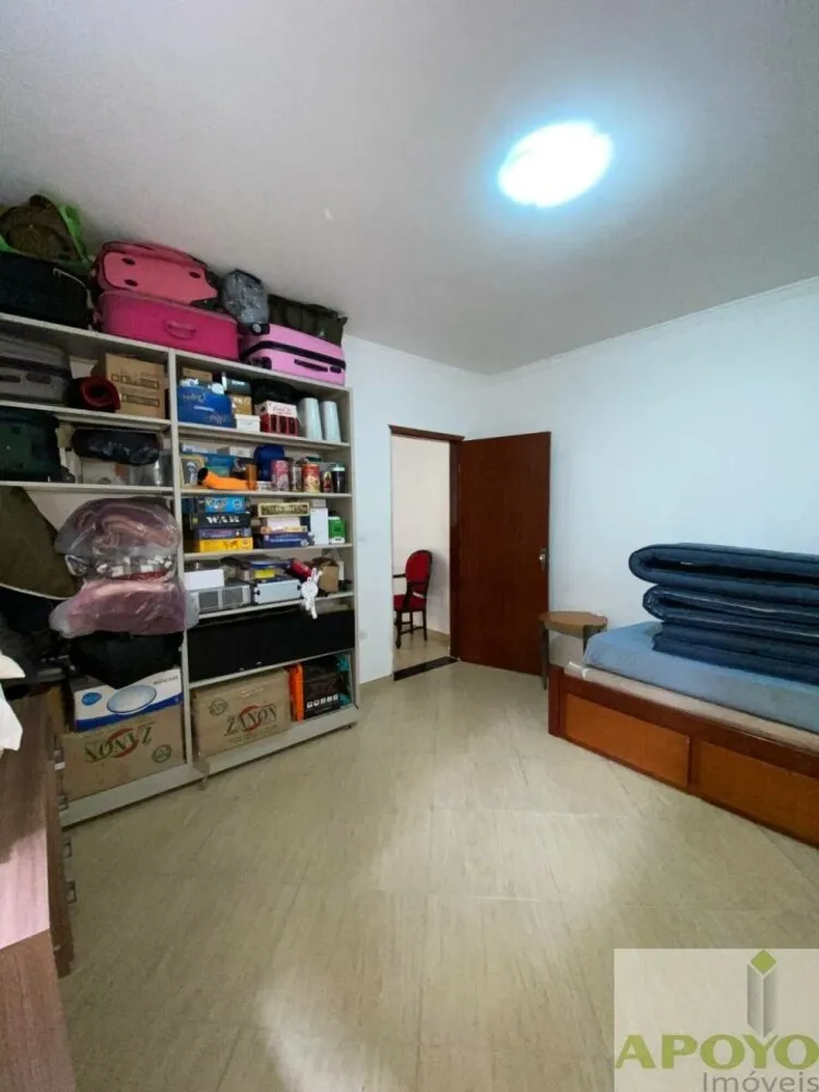 Casa, 3 quartos, 220 m² - Foto 2