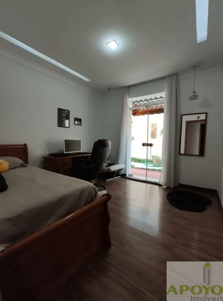 Casa, 6 quartos, 450 m² - Foto 2