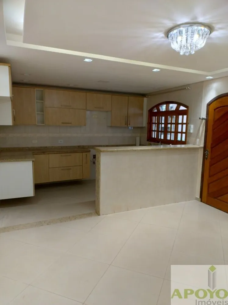 Casa, 3 quartos, 242 m² - Foto 15