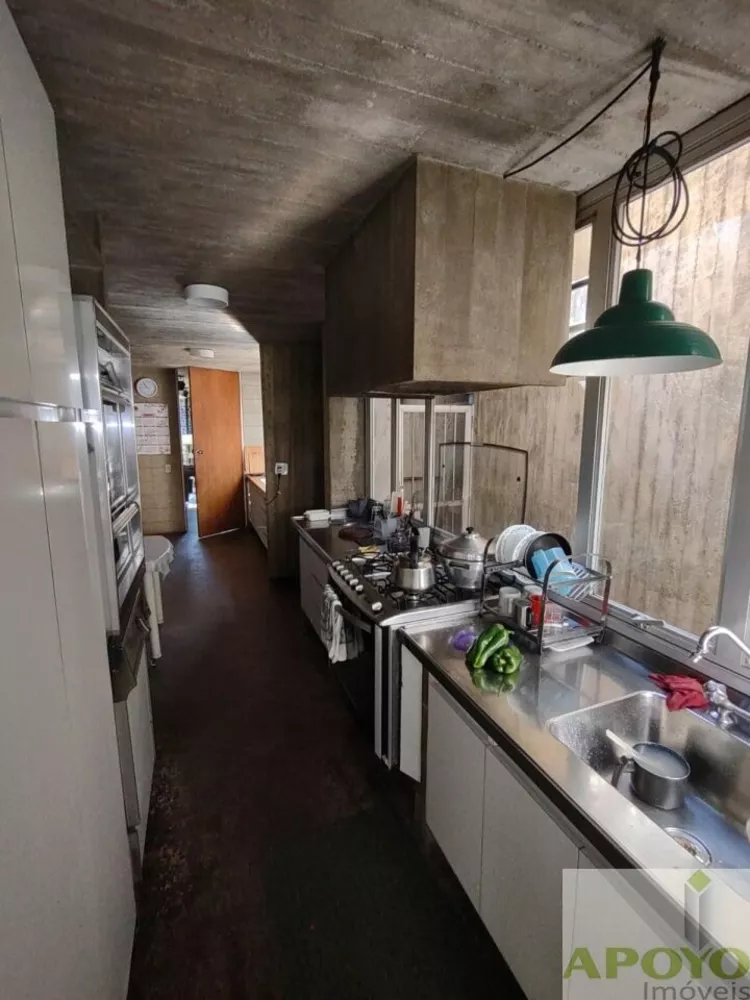 Casa à venda com 5 quartos, 320m² - Foto 5