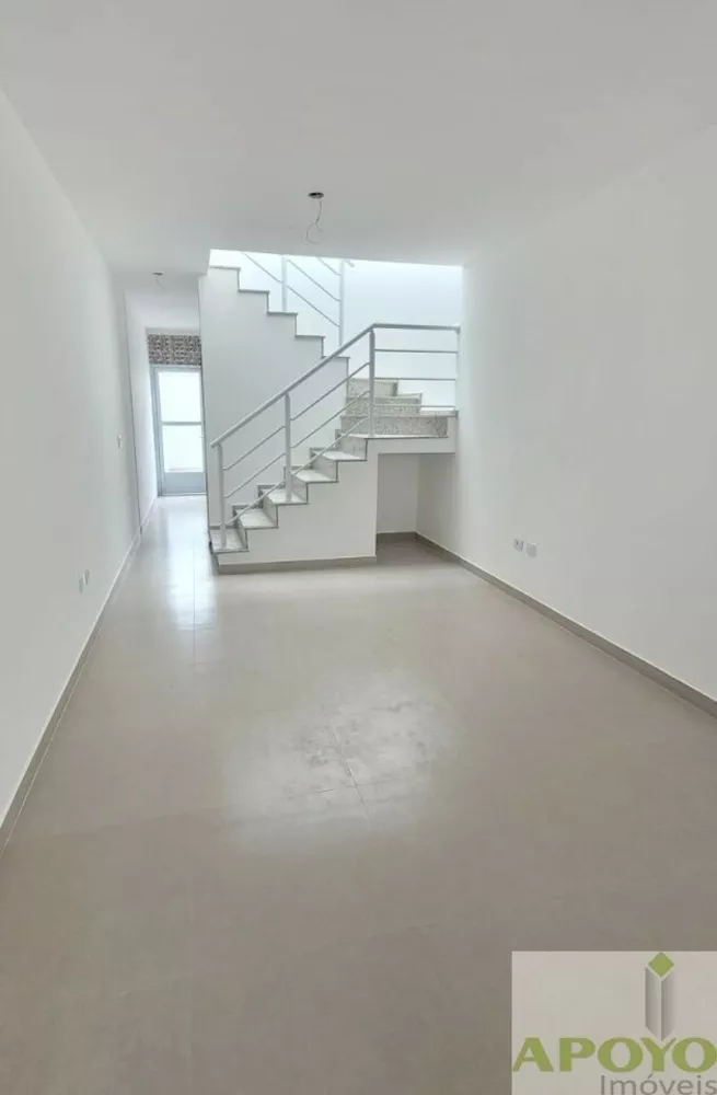 Casa à venda com 3 quartos, 150m² - Foto 3