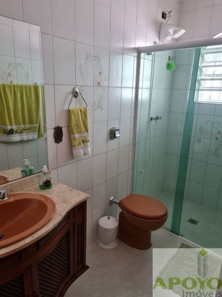 Casa, 3 quartos, 158 m² - Foto 2