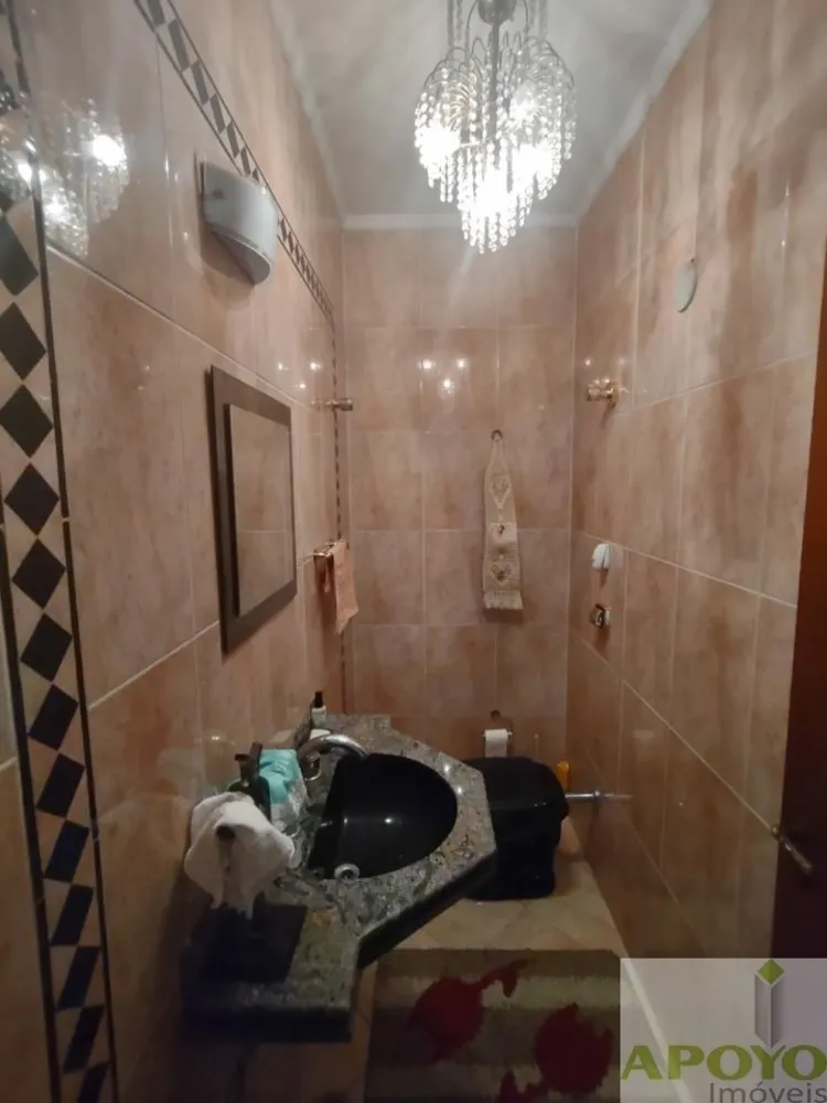 Casa, 3 quartos, 250 m² - Foto 9