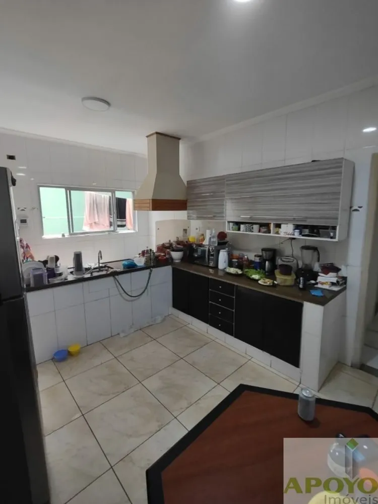 Casa, 5 quartos, 220 m² - Foto 4