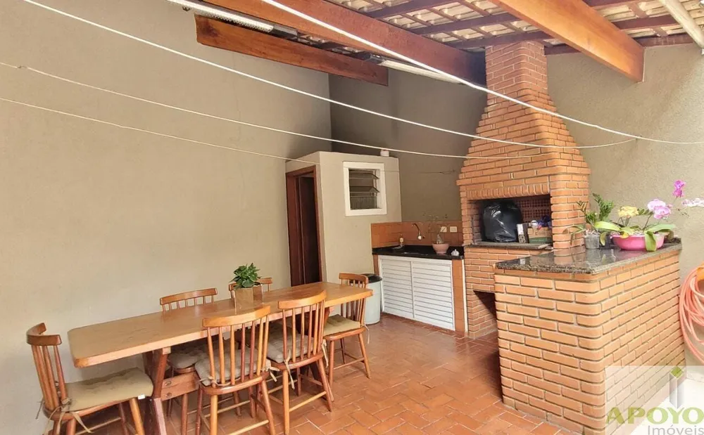 Casa, 4 quartos, 181 m² - Foto 1