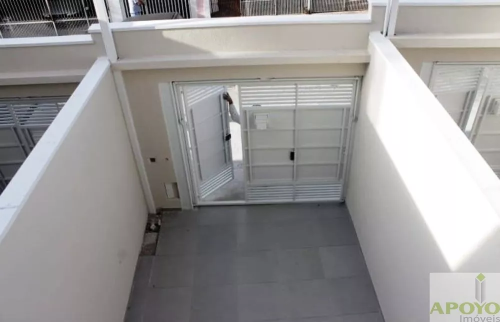 Casa à venda com 3 quartos, 103m² - Foto 4