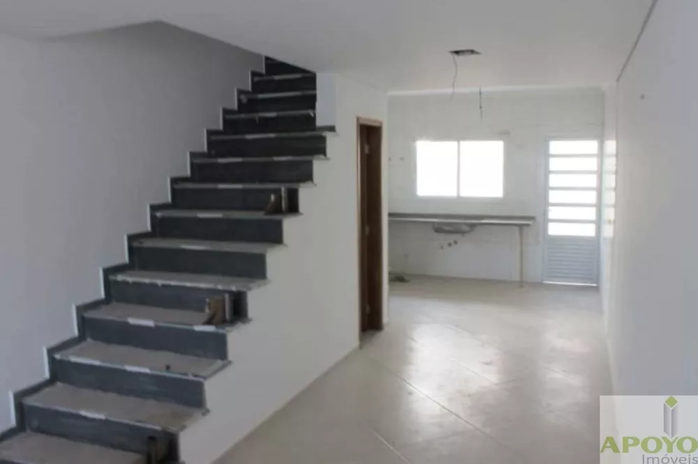 Casa à venda com 3 quartos, 103m² - Foto 6